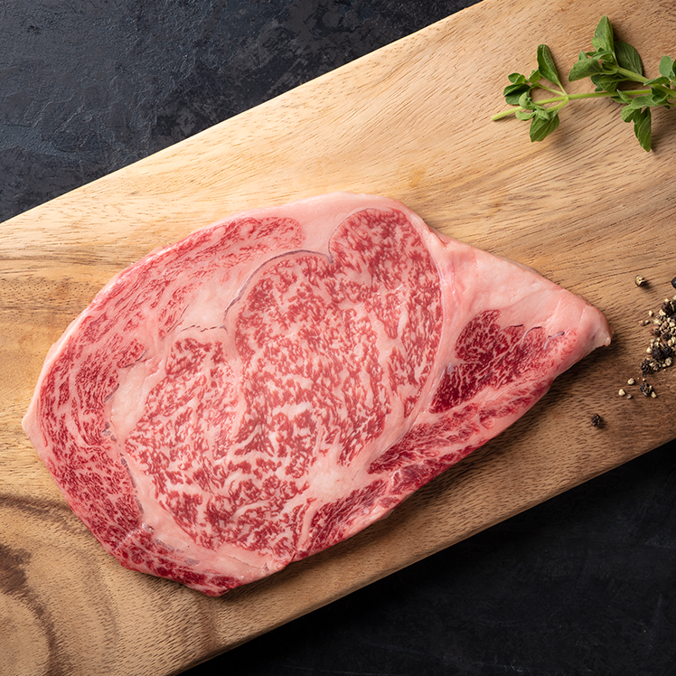 Petrusco A5 Wagyu Steaks - Wholesale